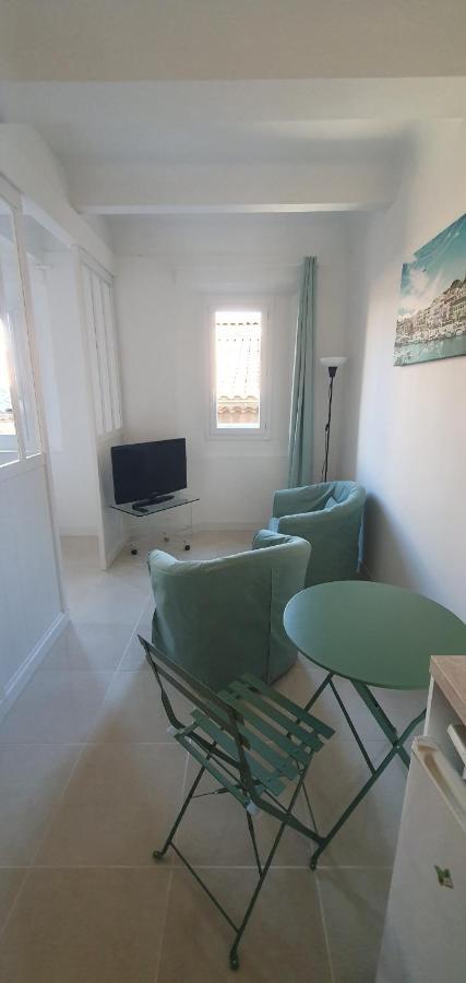 Le Suquet Apartment Кан Екстериор снимка