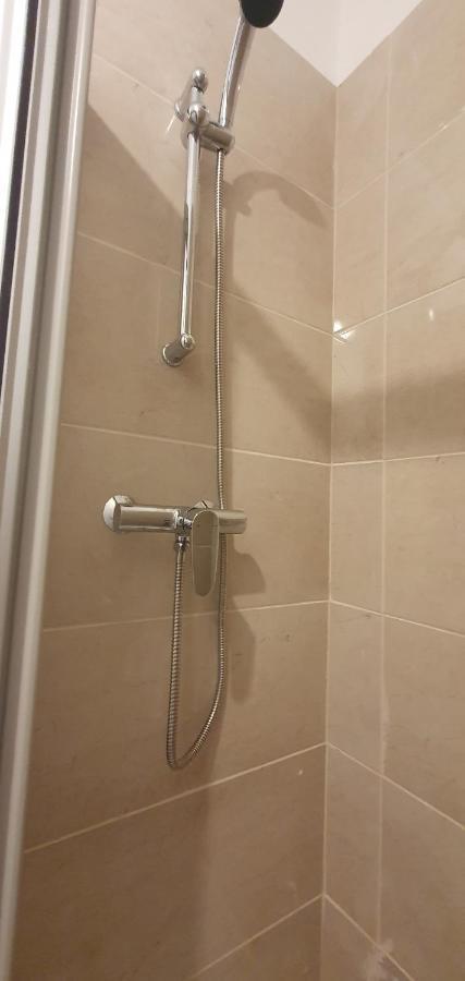Le Suquet Apartment Кан Екстериор снимка